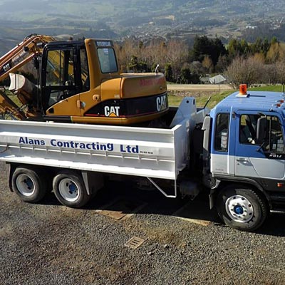 dunedin excavator hire